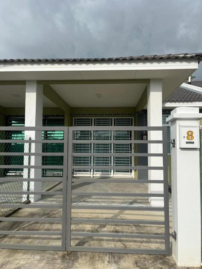 Bonda Holiday home Masjid Tanah
